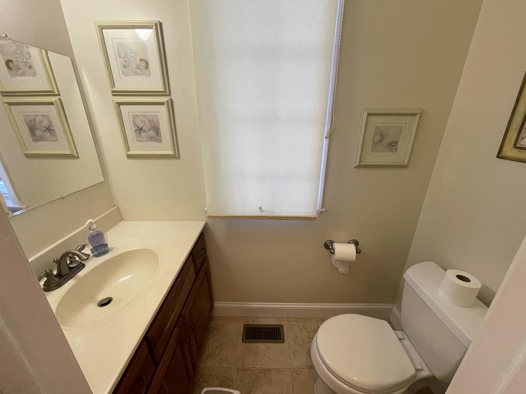 733 Sunset Blvd | Photo 16