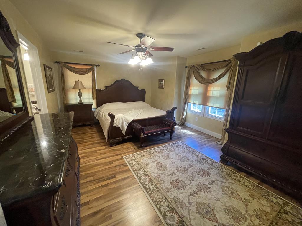 733 Sunset Blvd | Photo 19