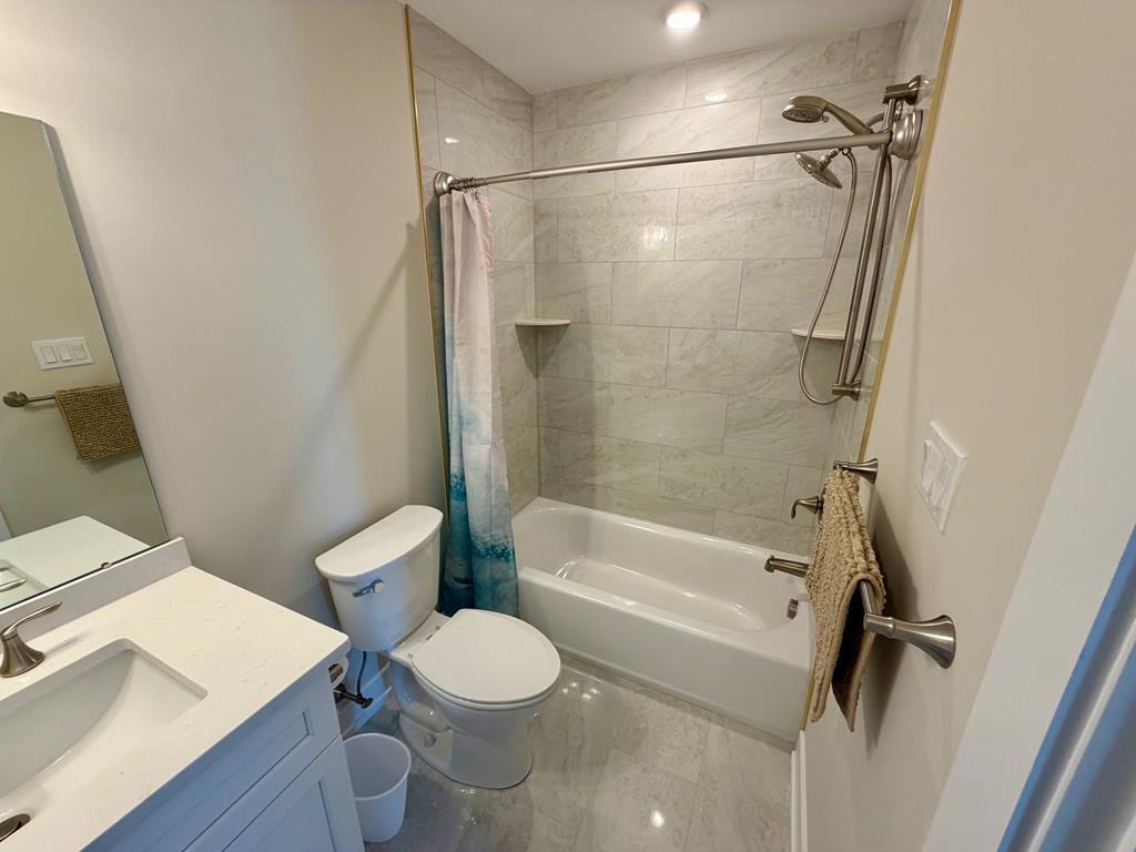 912 Landis Avenue South, Sea Isle City (Beach Front)
