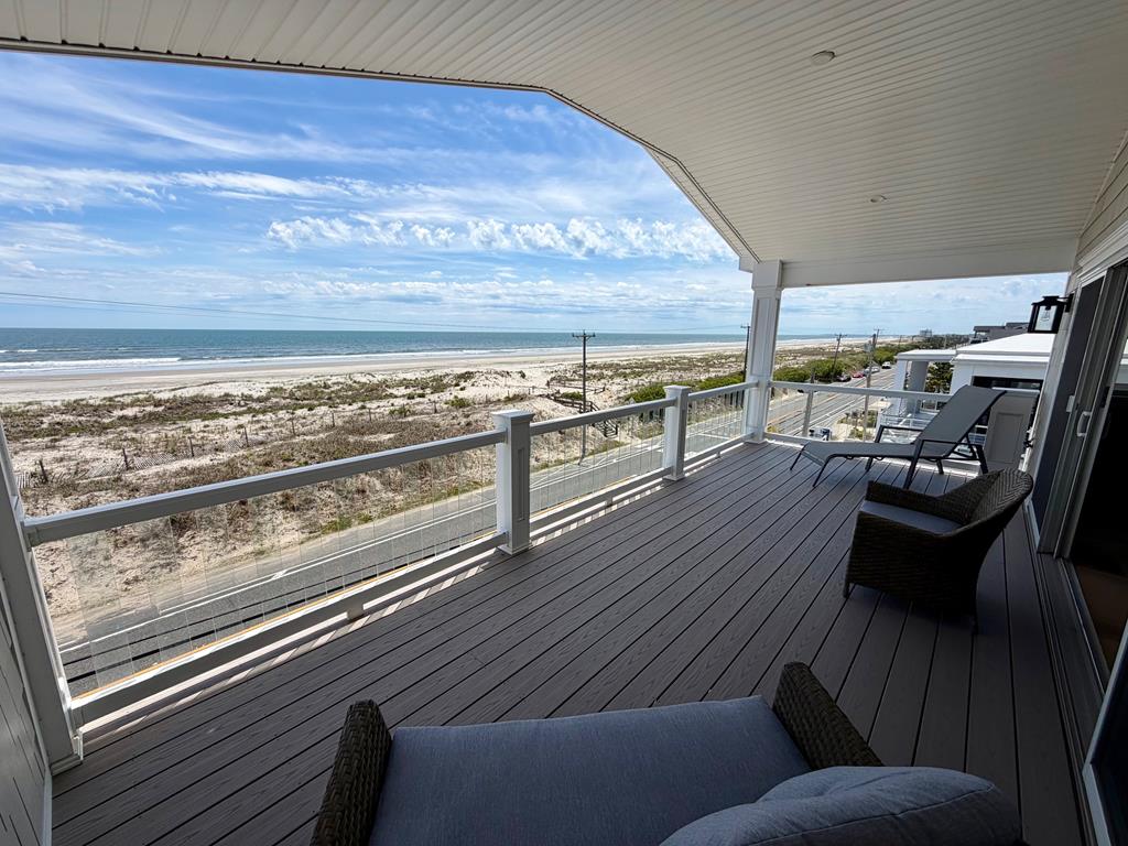 912 Landis Avenue South, Sea Isle City (Beach Front)