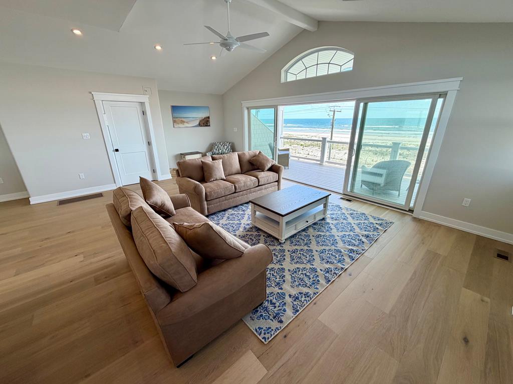 912 Landis Avenue South, Sea Isle City (Beach Front)