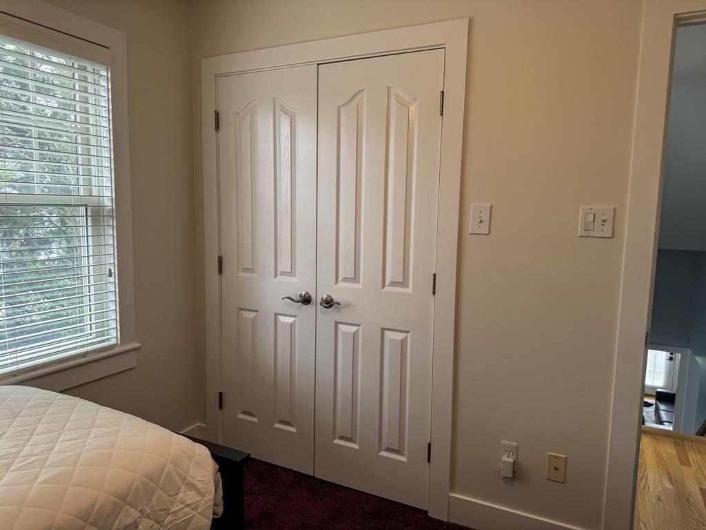 225 Brainard Avenue | Photo 28