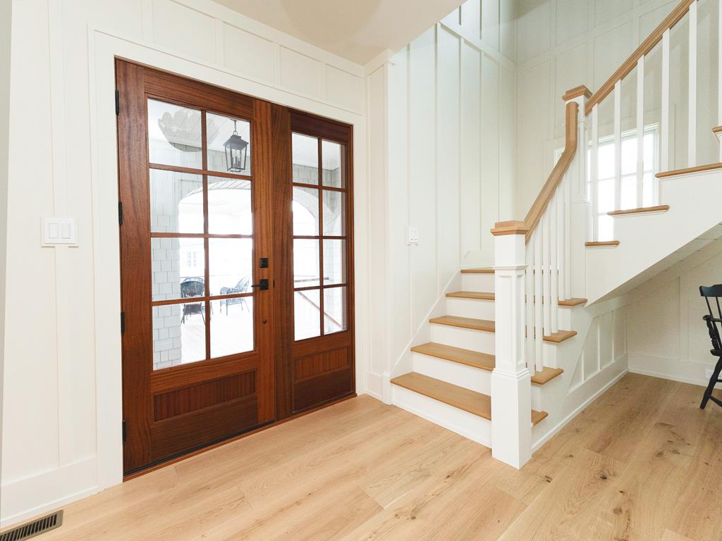 301 Fow Ave. - Chic by the Sea | Photo 3