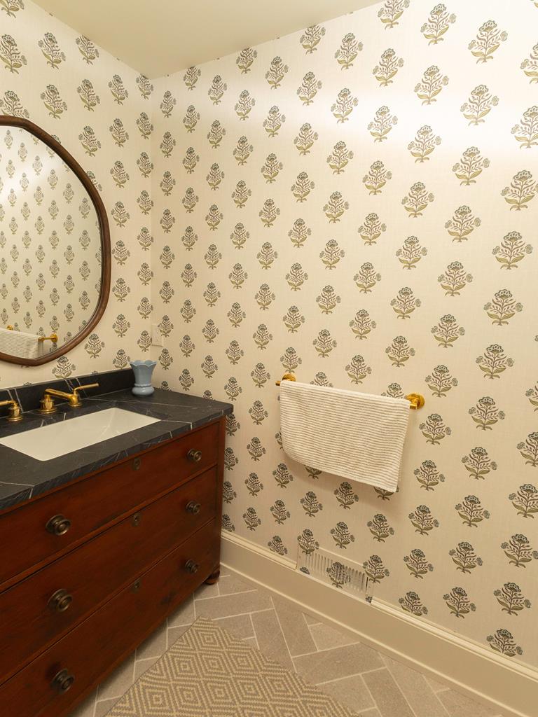 301 Fow Ave. - Chic by the Sea | Photo 13