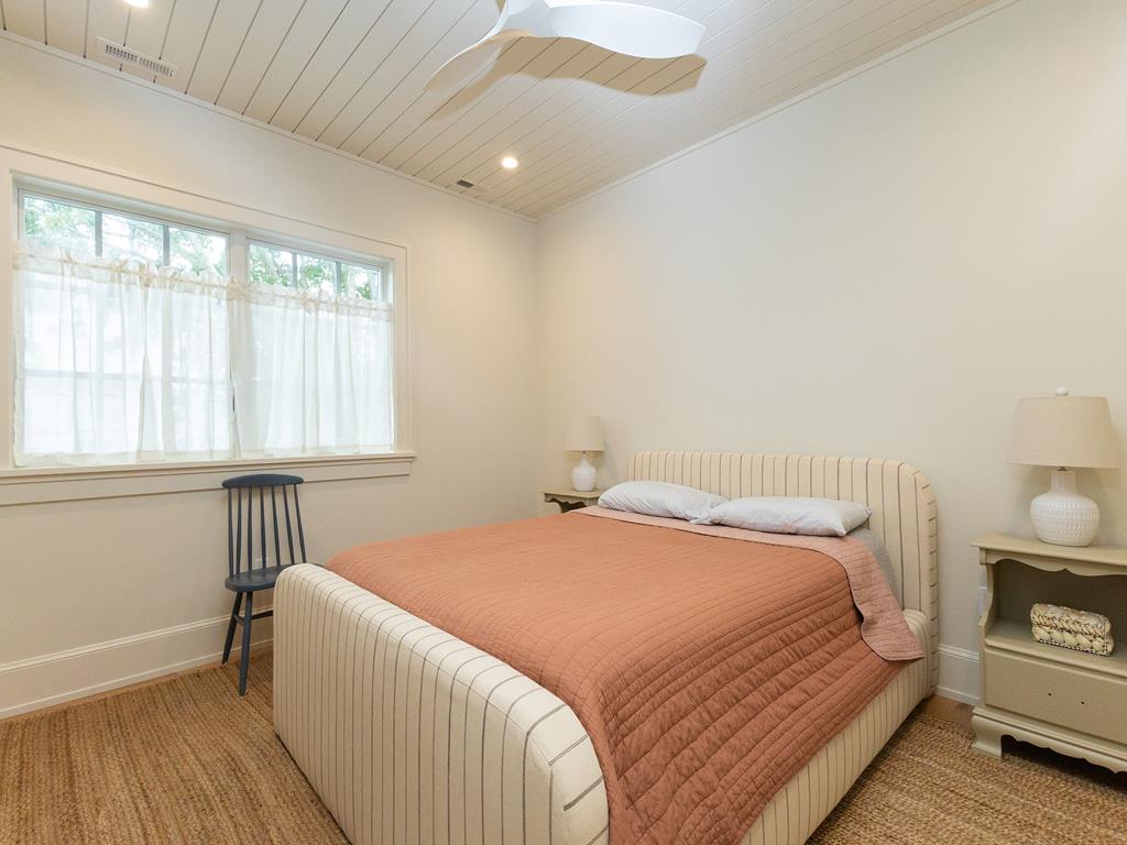 301 Fow Ave. - Chic by the Sea | Photo 22