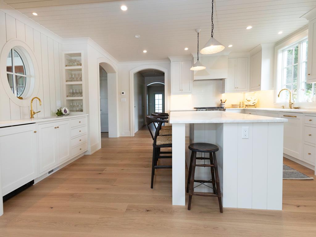 301 Fow Ave. - Chic by the Sea | Photo 5