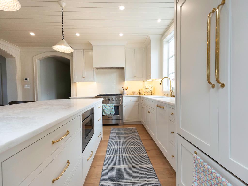 301 Fow Ave. - Chic by the Sea | Photo 6