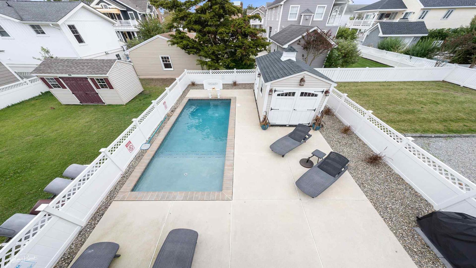 230 101st Street, Stone Harbor (Mid-Island)