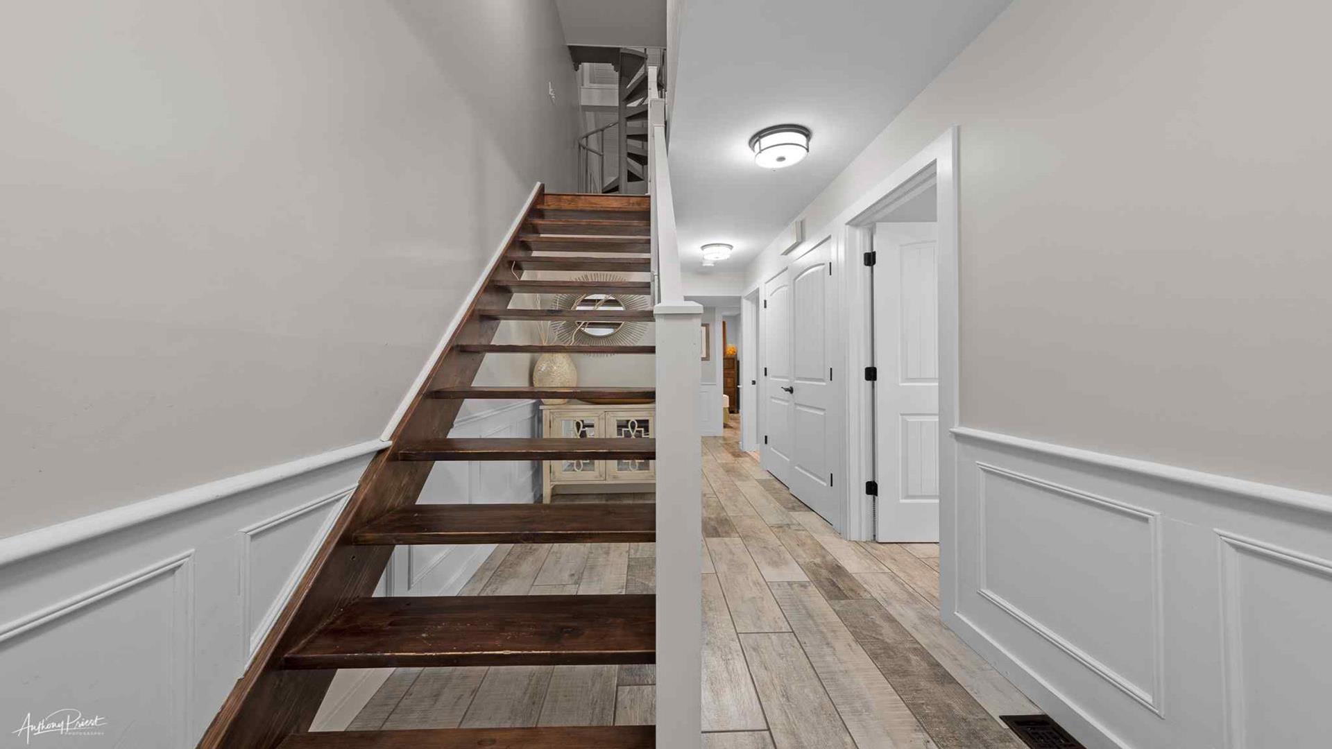 230 101st Street, Stone Harbor (Mid-Island)