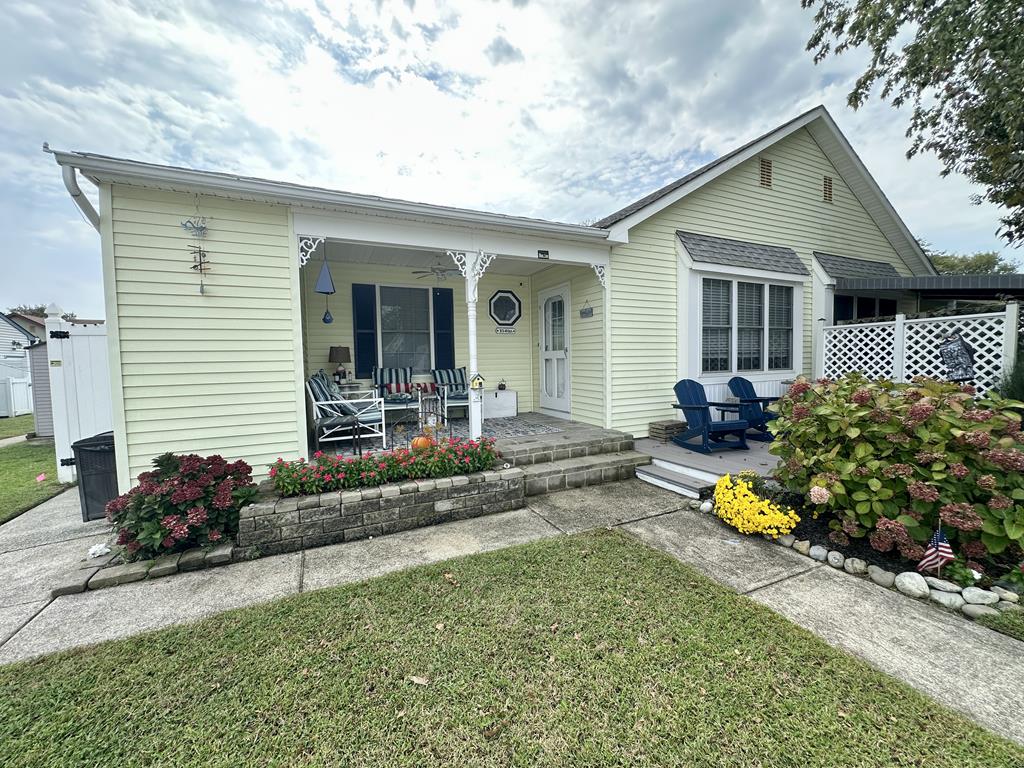 The Yellow Cottage | Photo 25