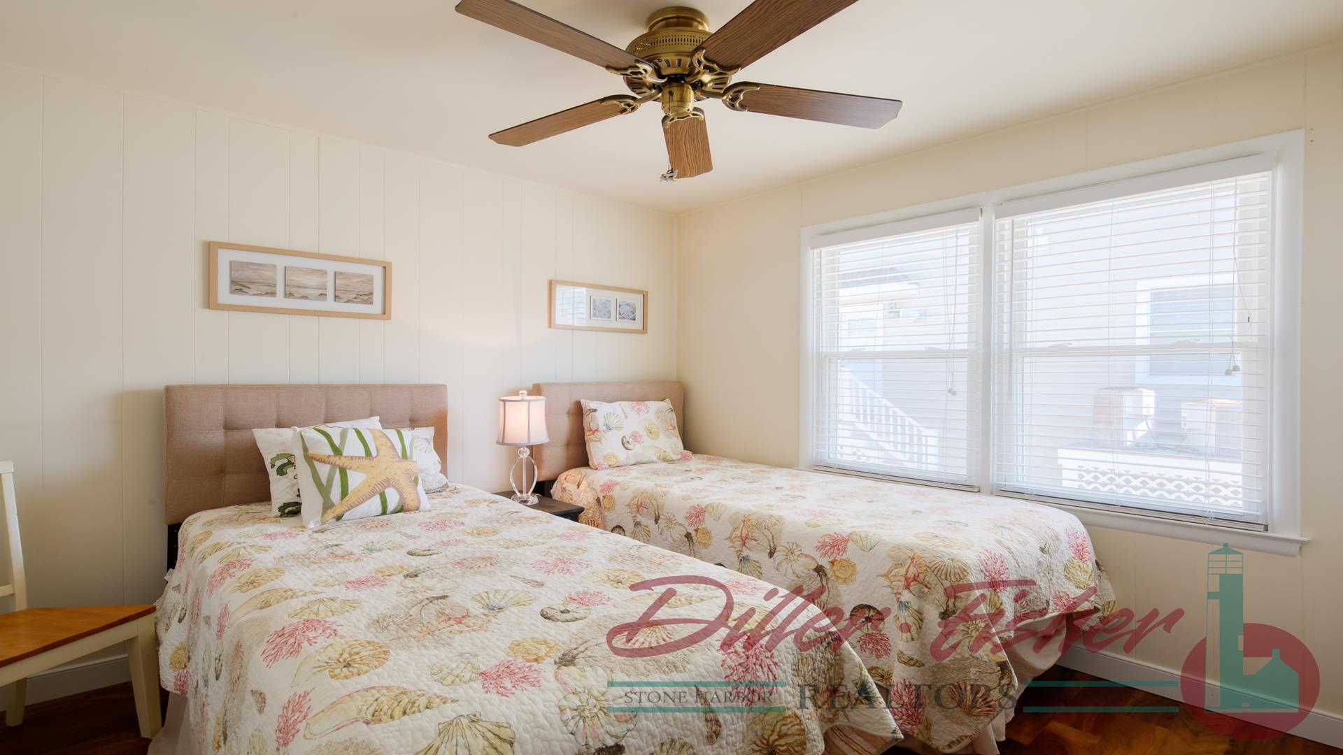 10414 Third Avenue, Stone Harbor (Mid-Island)