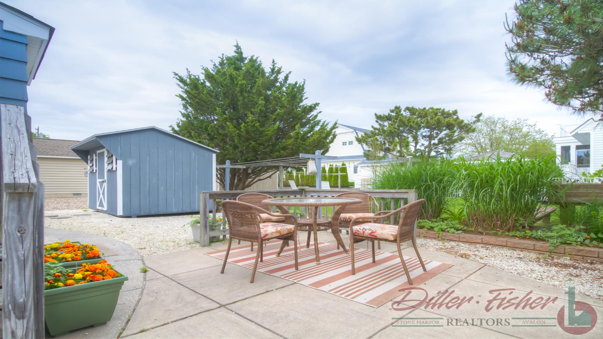 10414 Third Avenue, Stone Harbor (Mid-Island)