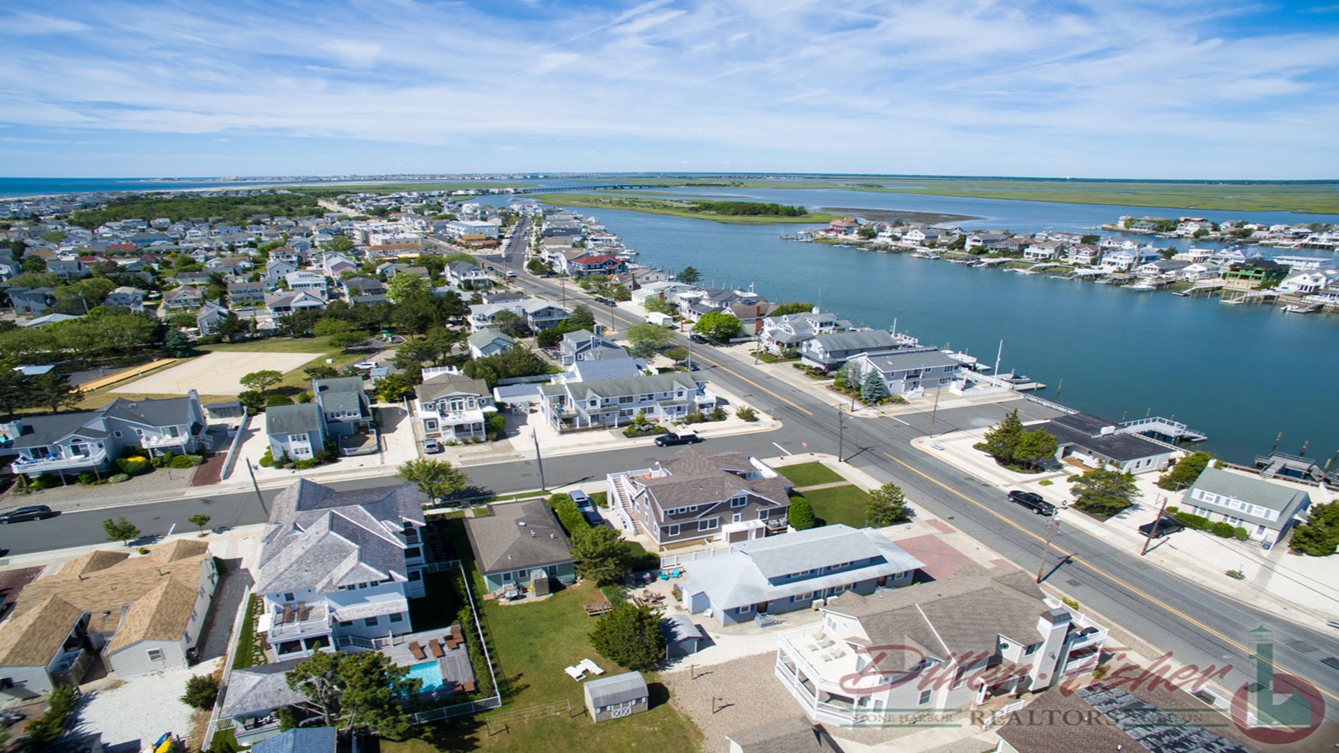 10414 Third Avenue, Stone Harbor (Mid-Island)