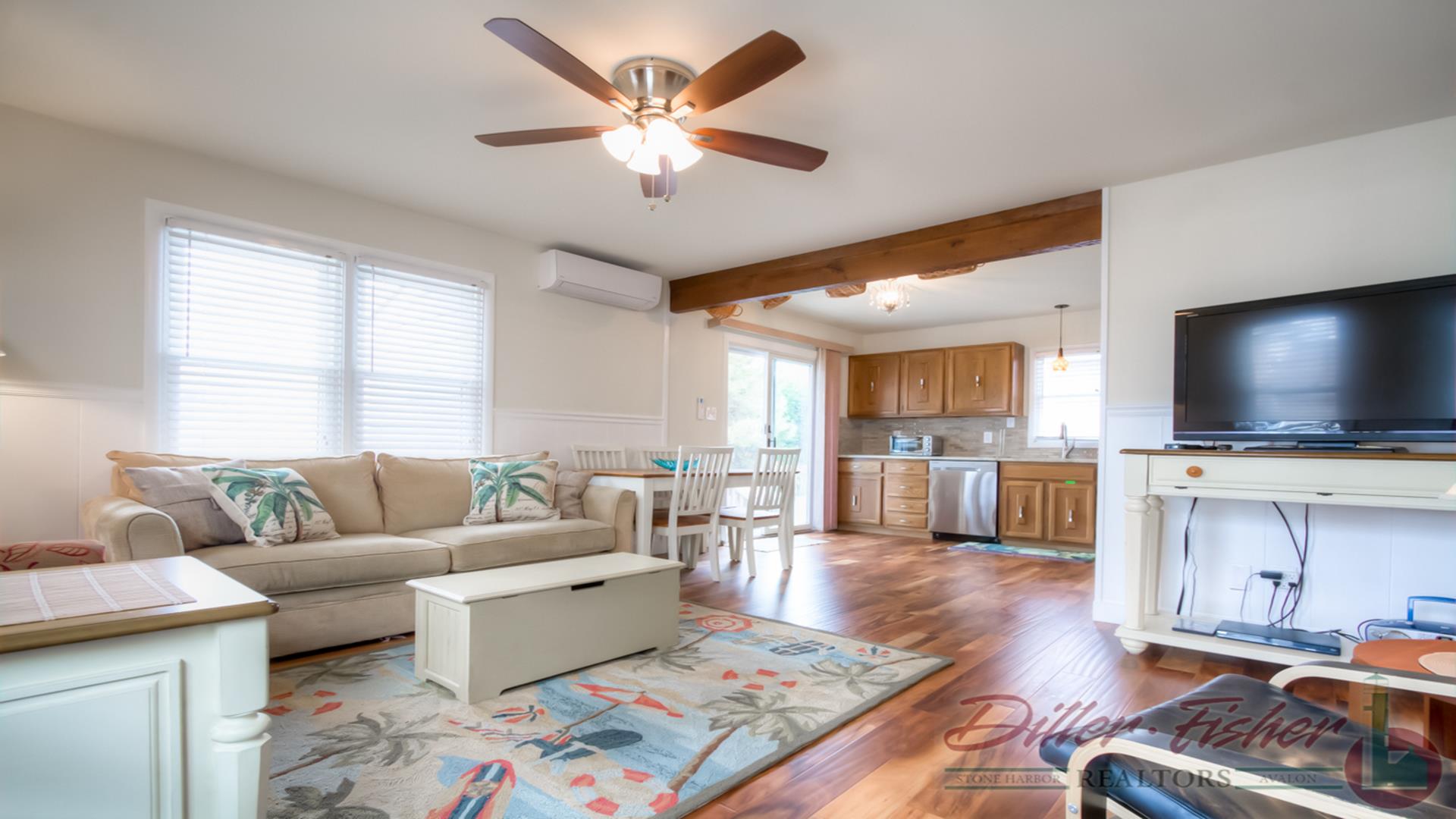 10414 Third Avenue, Stone Harbor (Mid-Island)