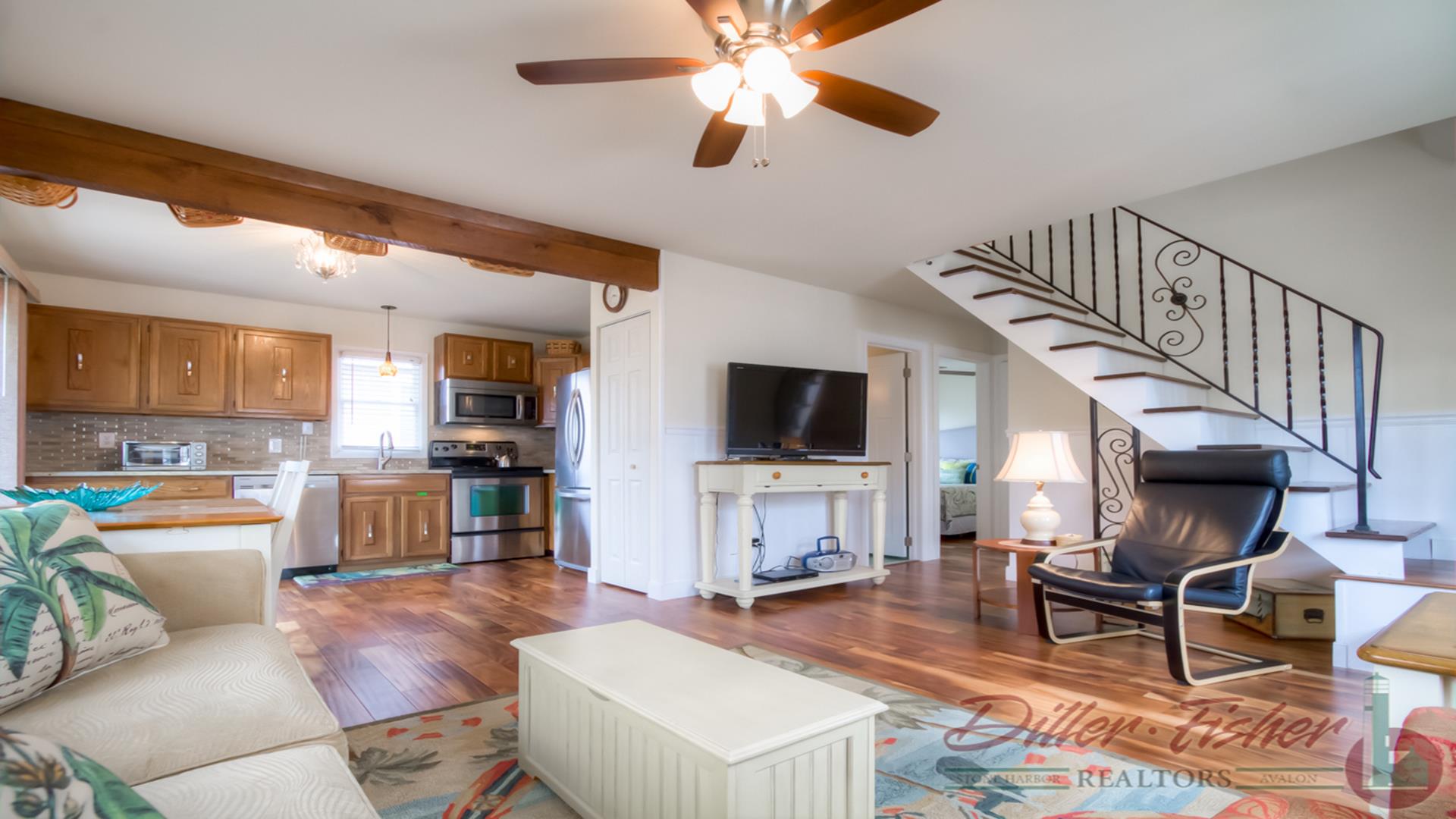 10414 Third Avenue, Stone Harbor (Mid-Island)