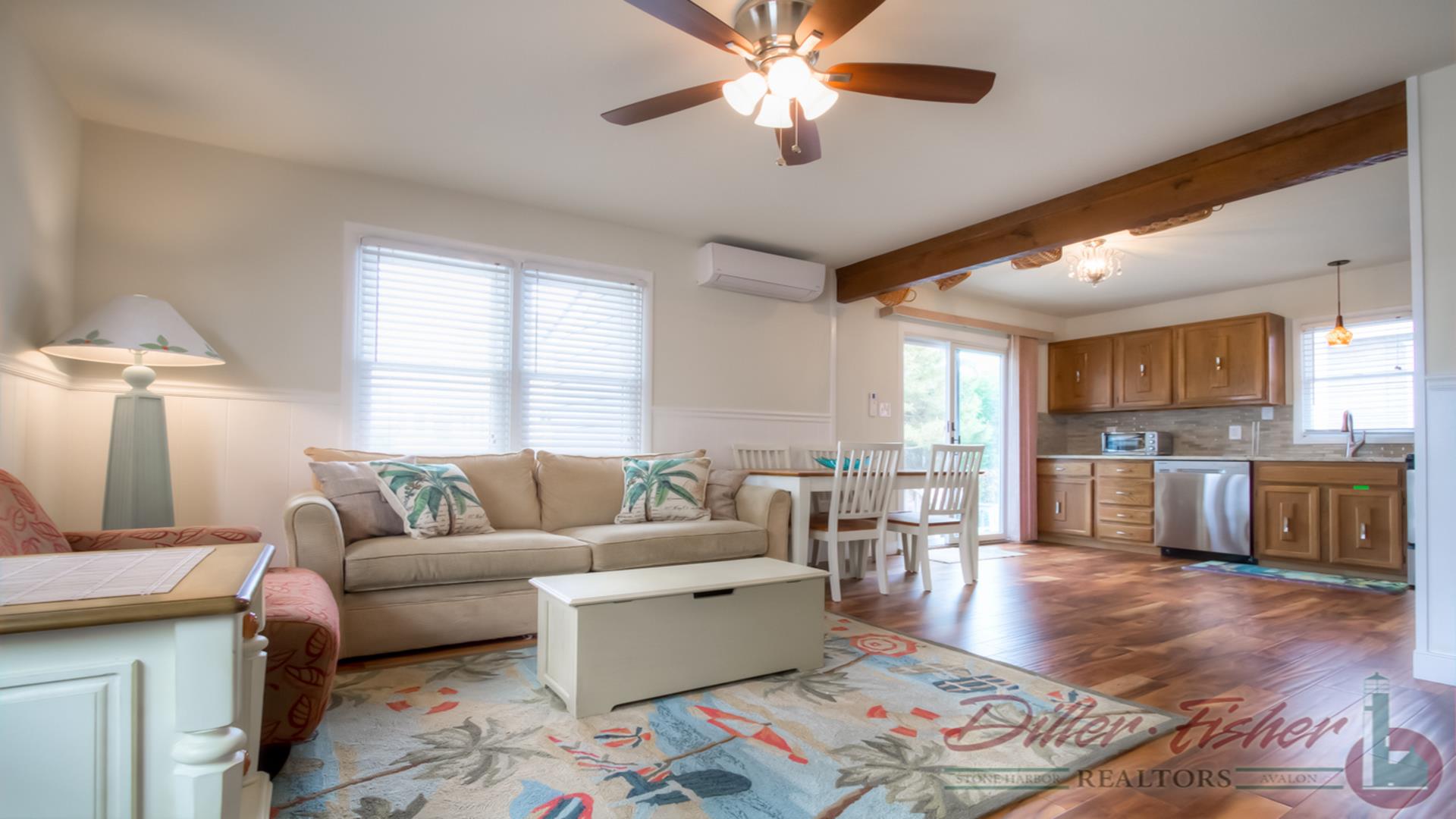 10414 Third Avenue, Stone Harbor (Mid-Island)