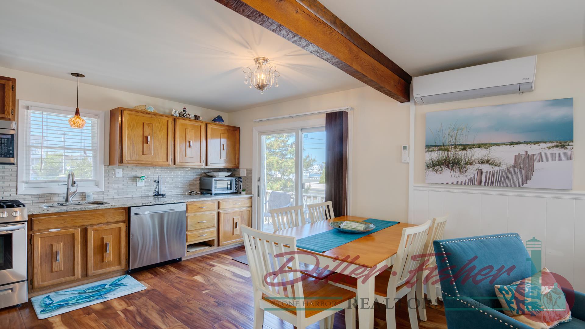 10414 Third Avenue, Stone Harbor (Mid-Island) - Picture 4