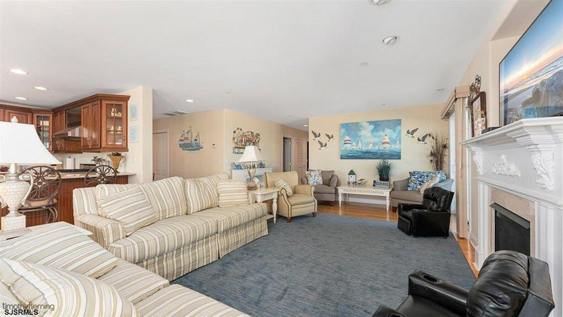400 E Miami Avenue, Wildwood Crest (Wildwood Crest Beach Side)