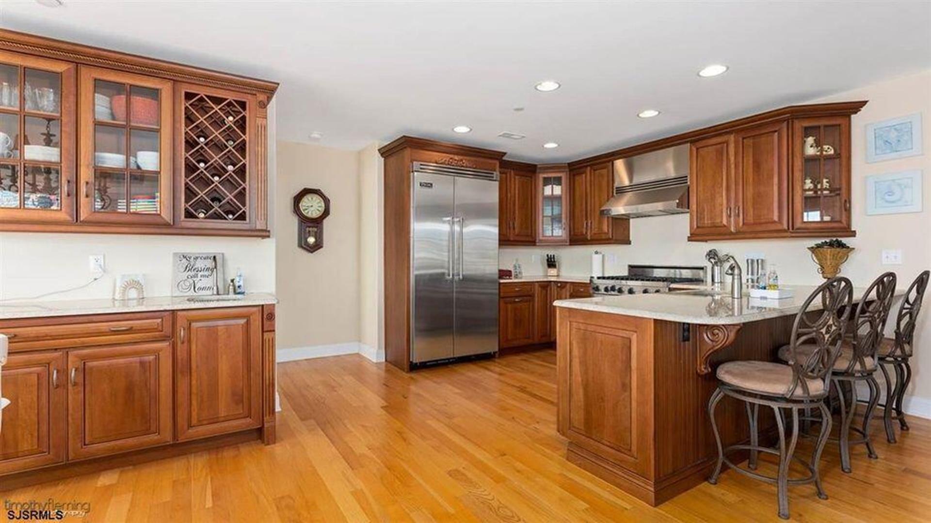 400 E Miami Avenue, Wildwood Crest (Wildwood Crest Beach Side)