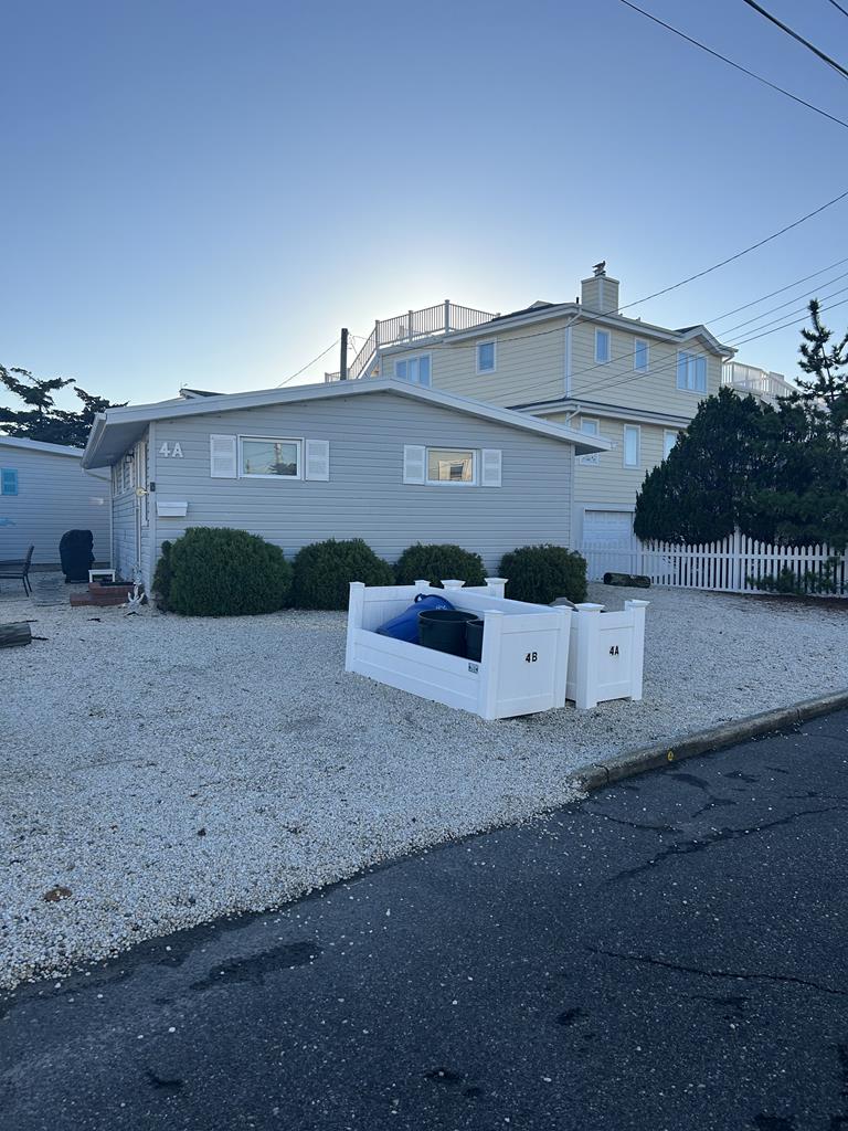 4 W. Kansas Avenue, Beach Haven Park