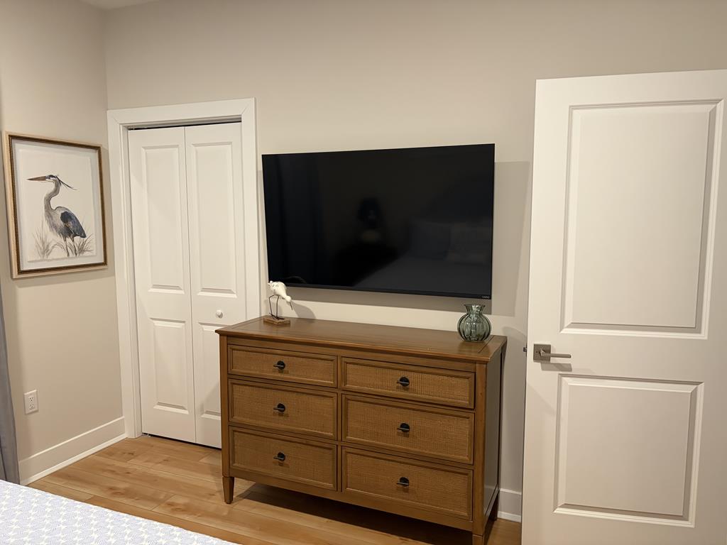 7009 Long Beach Boulevard, Brant Beach (Ocean Side)