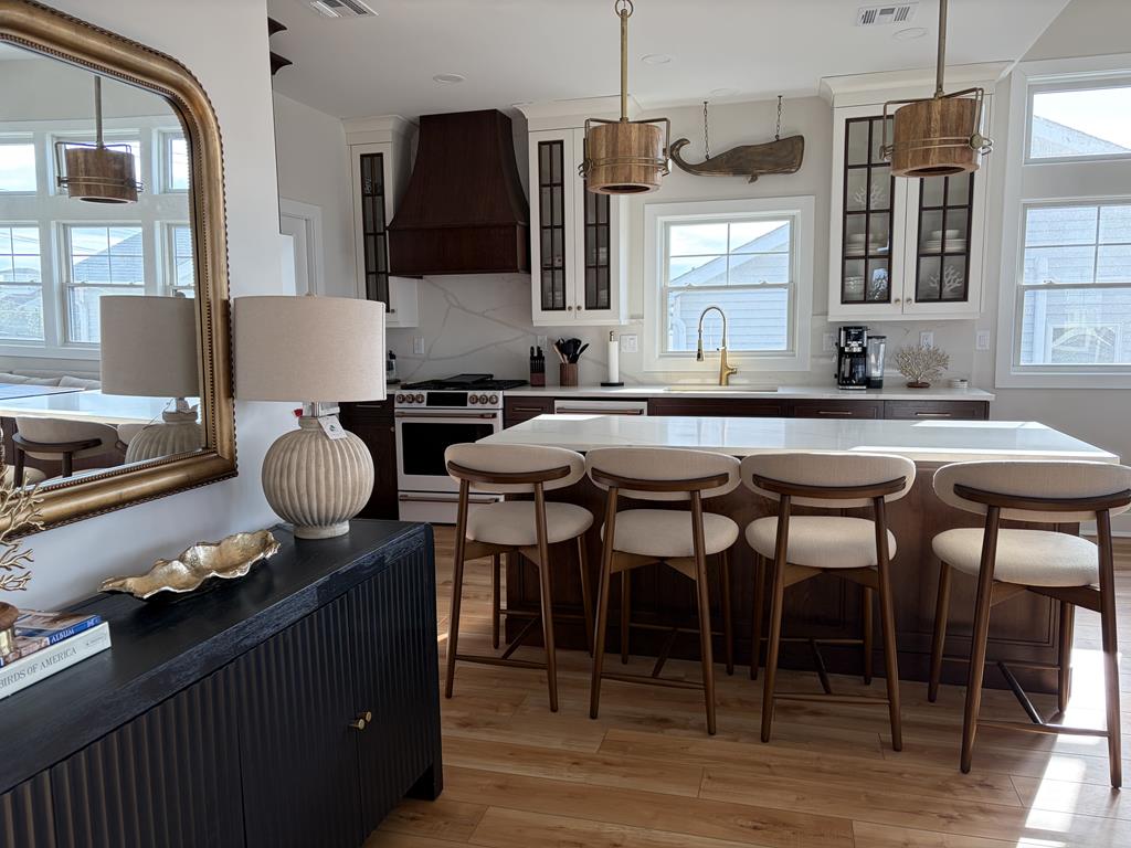 7009 Long Beach Boulevard, Brant Beach (Ocean Side)