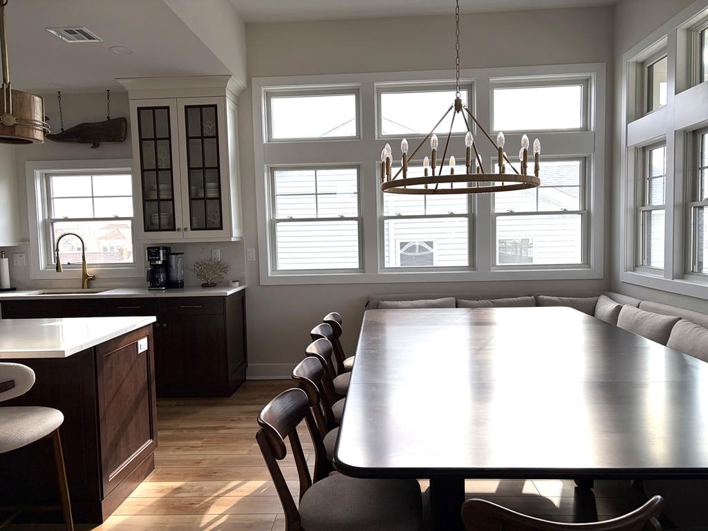 7009 Long Beach Boulevard, Brant Beach (Ocean Side)