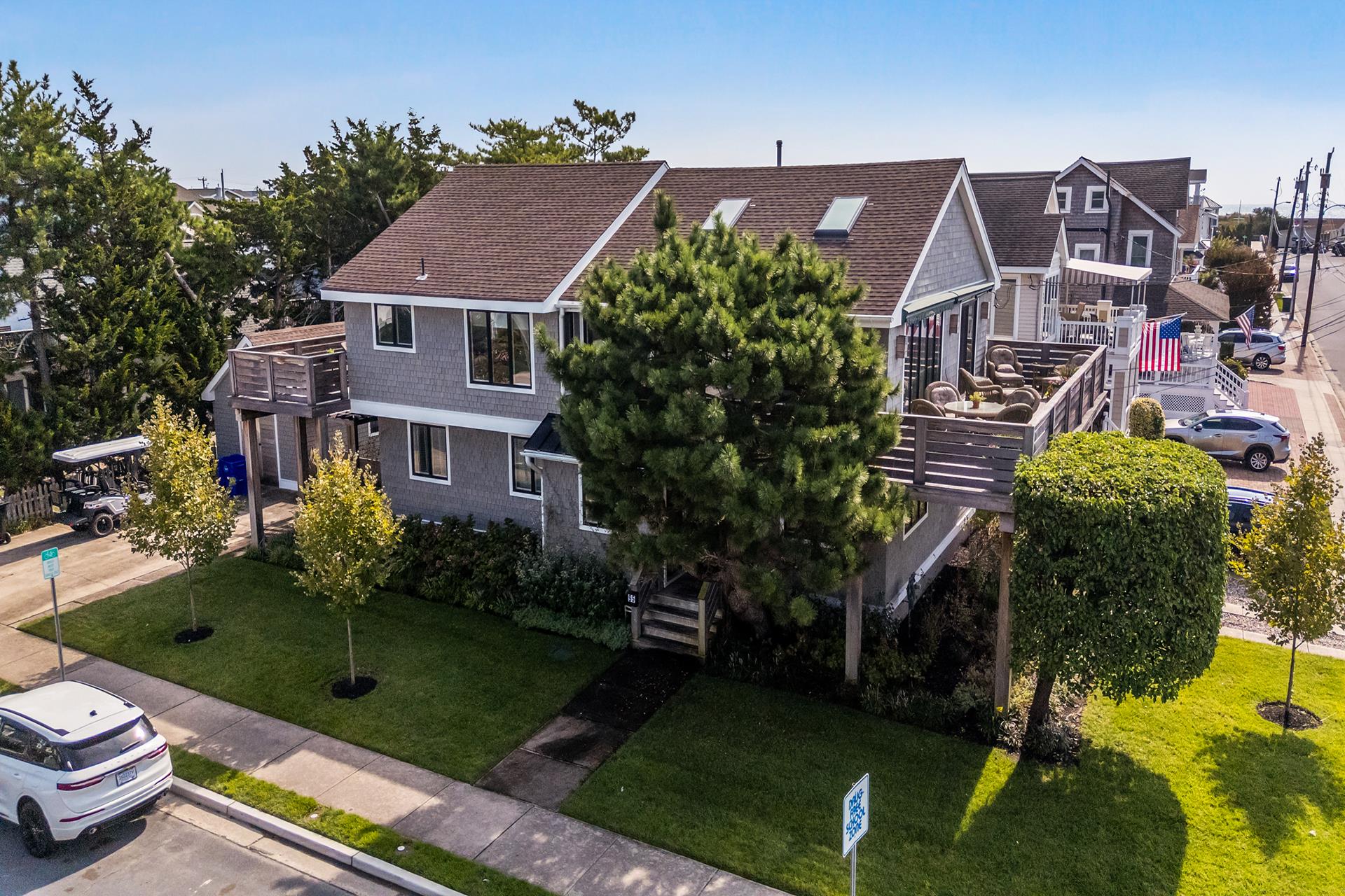 95 West 32nd Street, Avalon (Center)