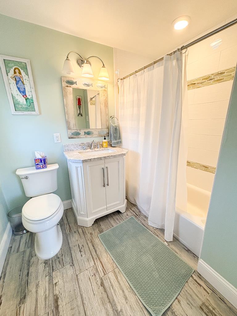 301 Franklin - The Place to Be! | Photo 26