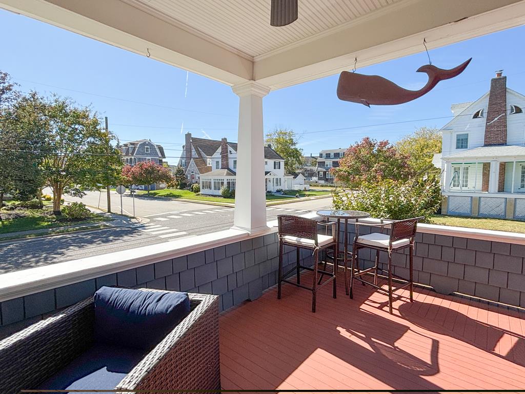 301 Franklin - The Place to Be! | Photo 6