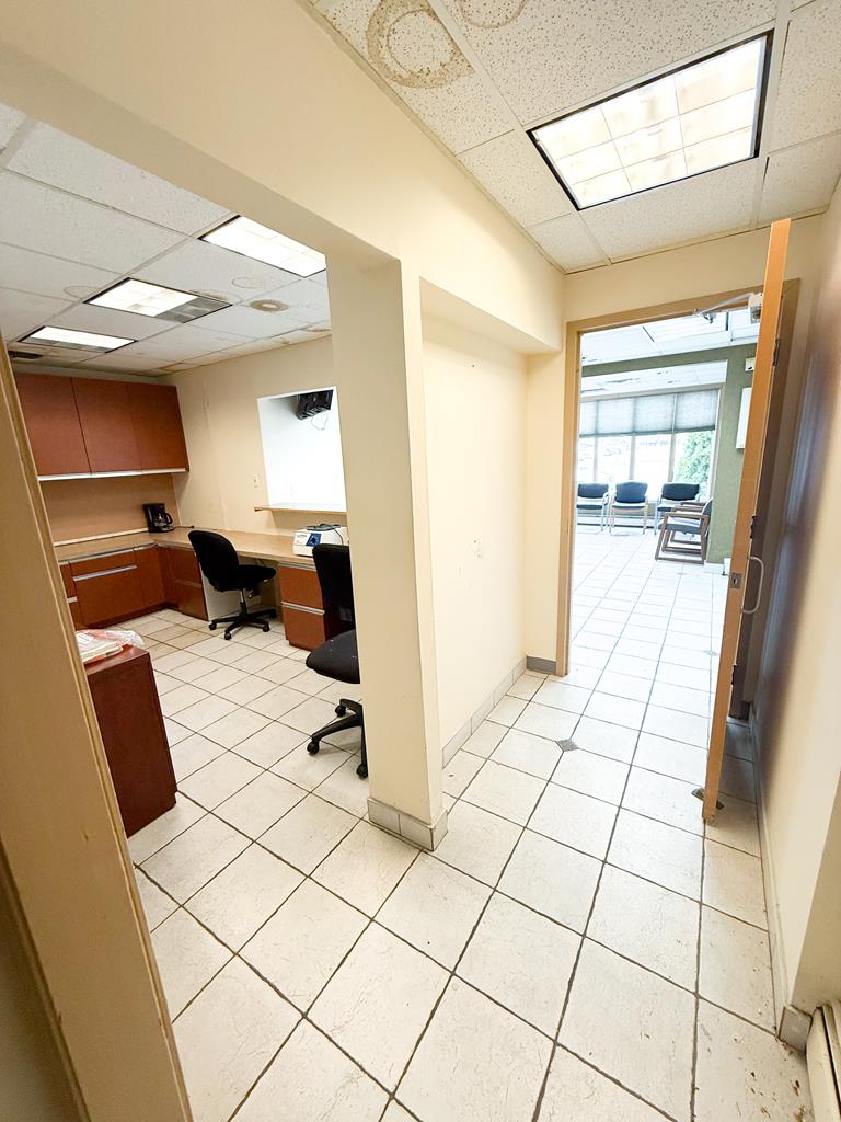 Commercial Space | Photo 3