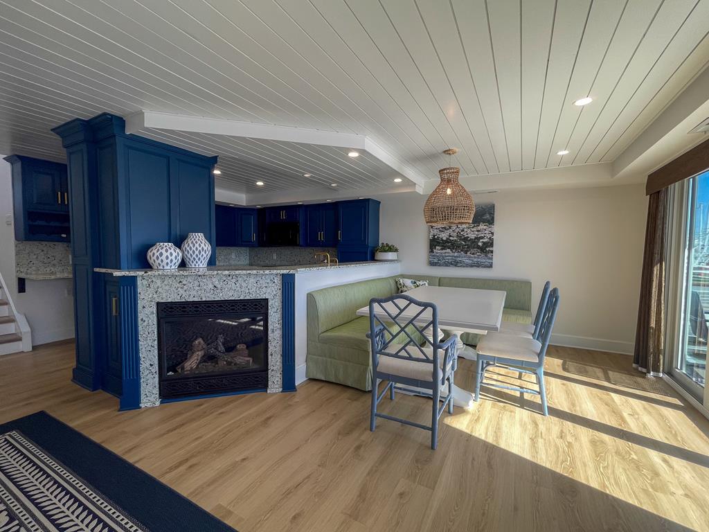 1534 Yacht Ave Unit 7 | Photo 7