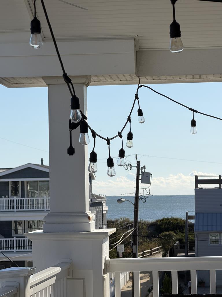 10 72nd Street - Picture 