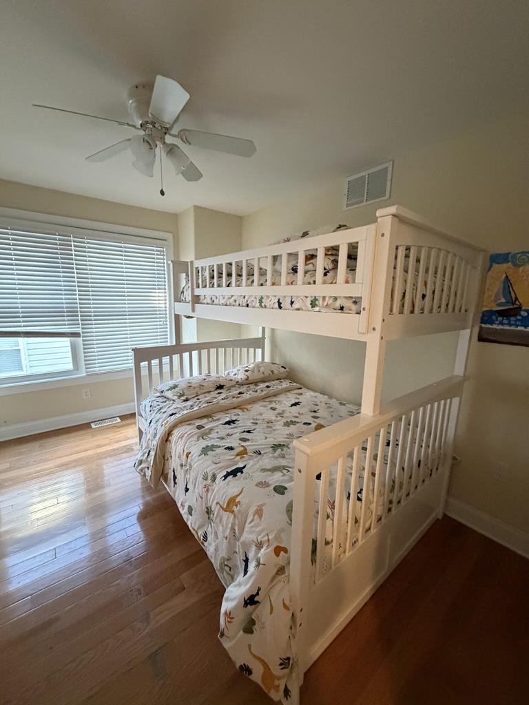 10 72nd Street - Picture 