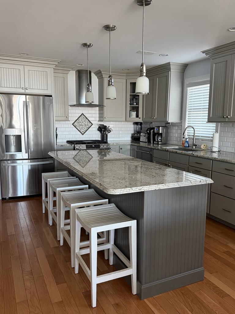 10 72nd Street - Picture 