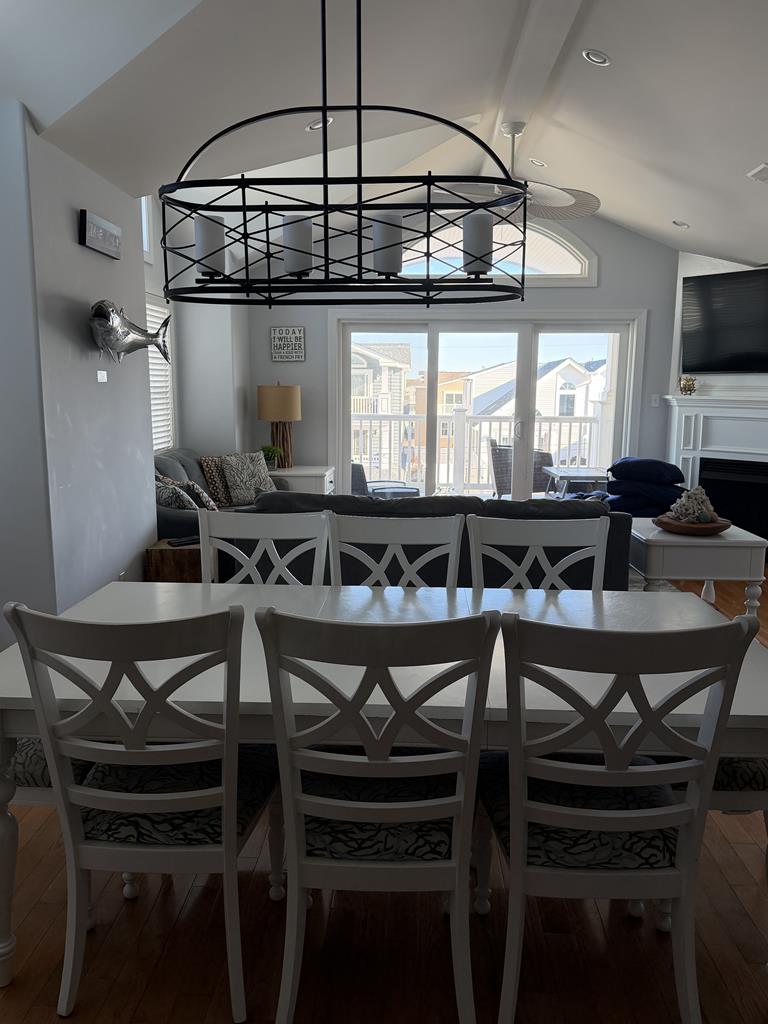 10 72nd Street - Picture 