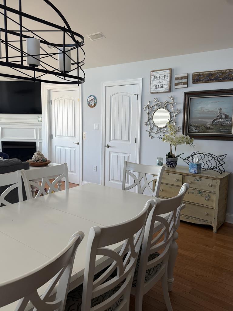 10 72nd Street - Picture 