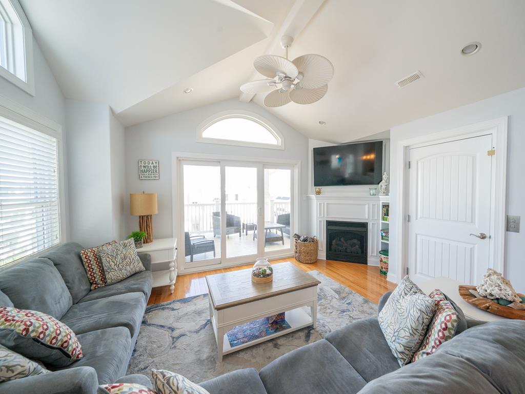 10 72nd Street | Photo 3