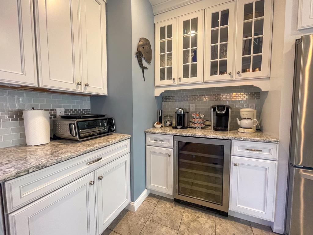 301 Franklin - The Place to Be! | Photo 13