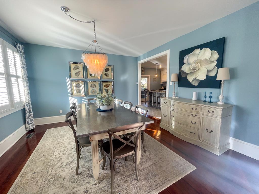 301 Franklin - The Place to Be! | Photo 11