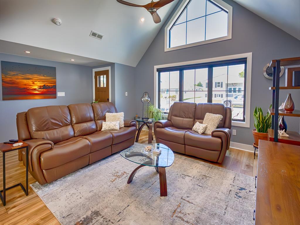 Blue Moon Cottage | Photo 4