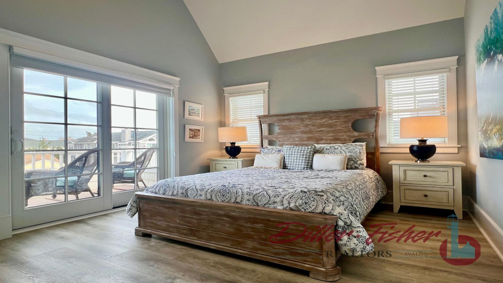 255 105th Street, Stone Harbor (Southend Stone Harbor)