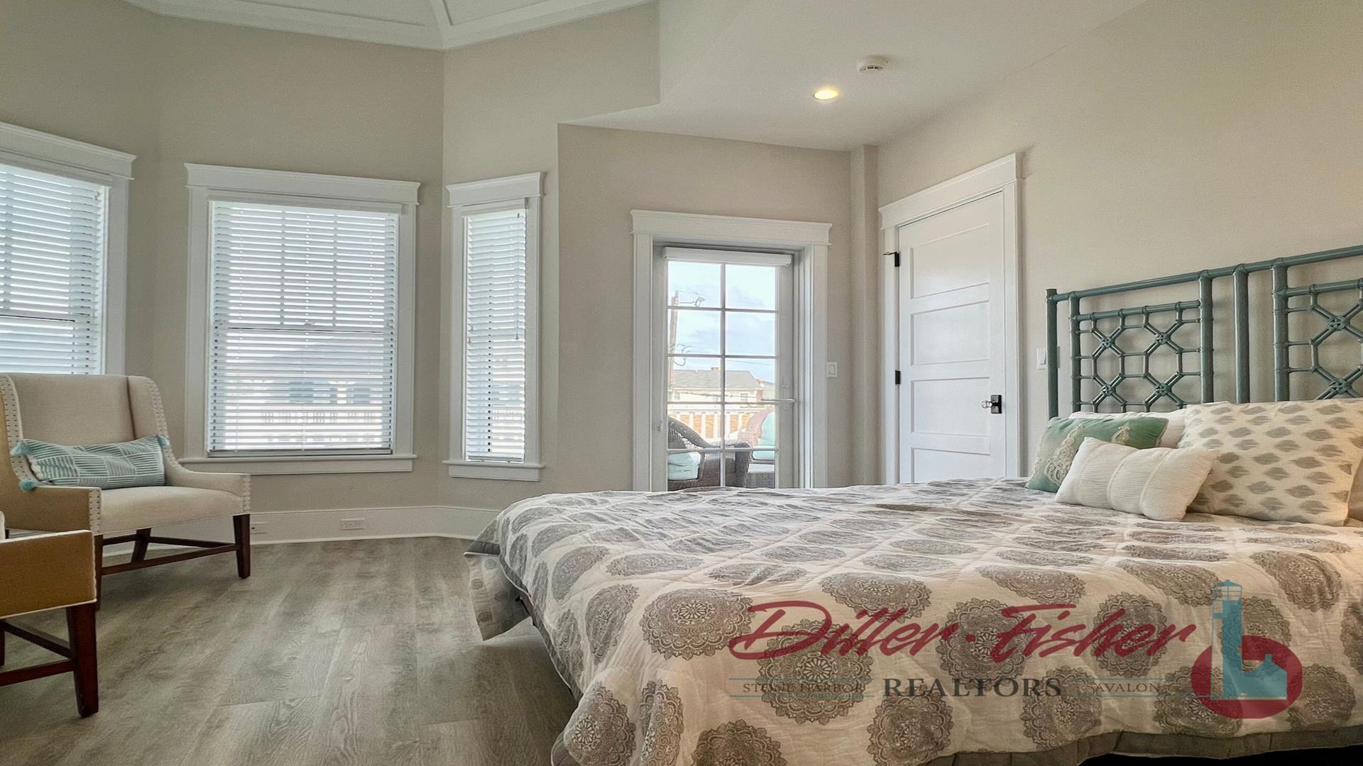 255 105th Street, Stone Harbor (Southend Stone Harbor)