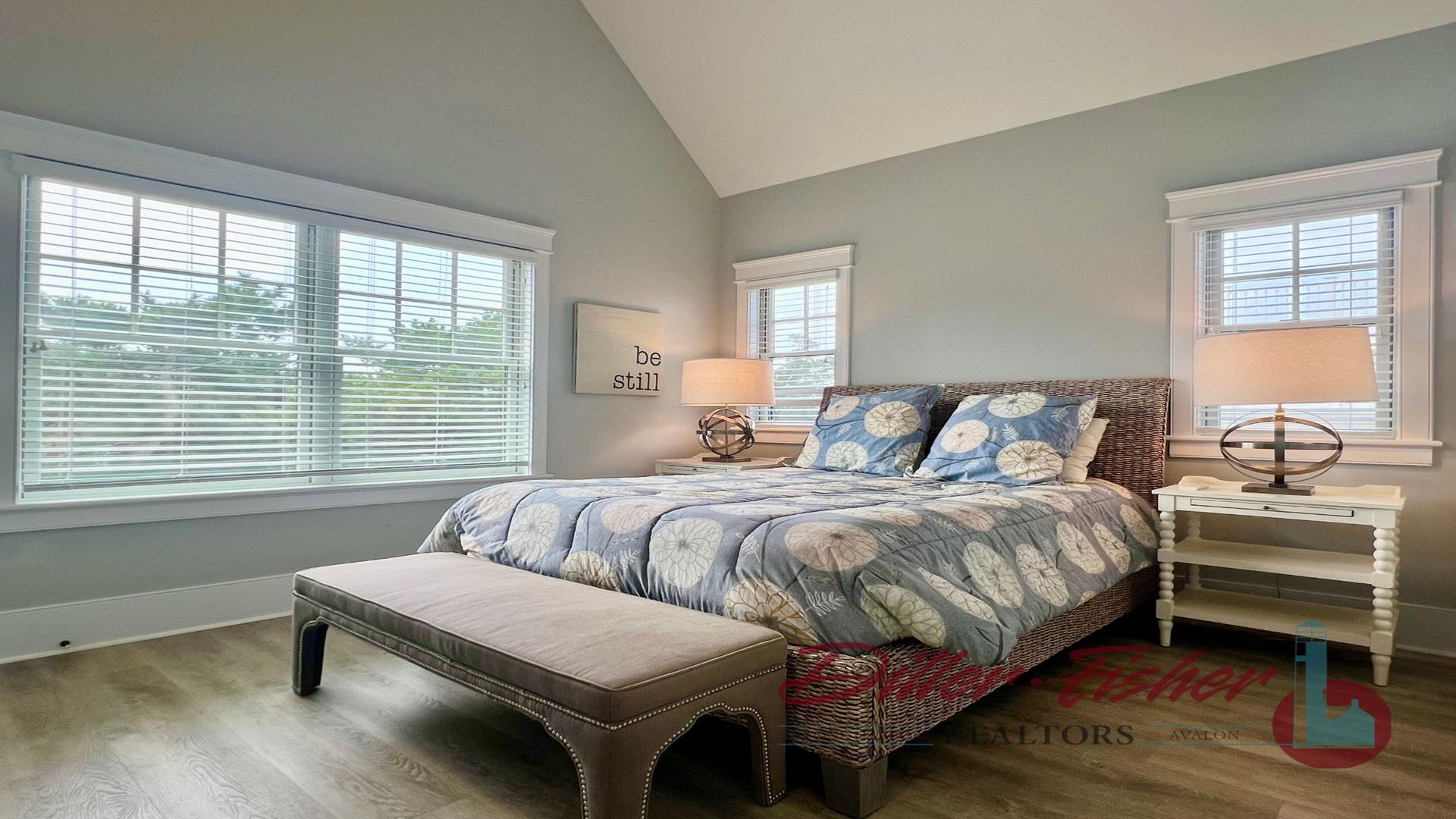 255 105th Street, Stone Harbor (Southend Stone Harbor)