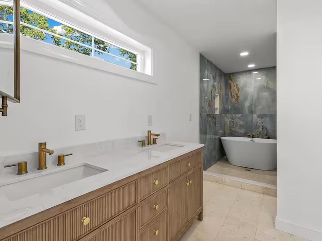 9 N.8th Street | Photo 14