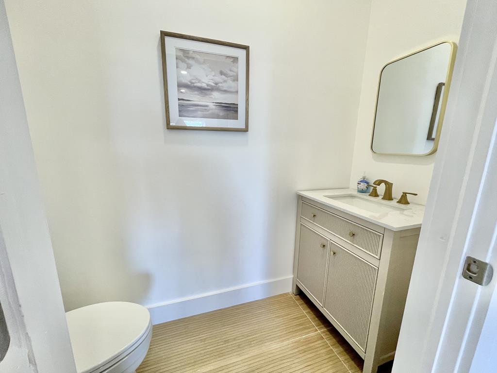 9 N.8th Street | Photo 35