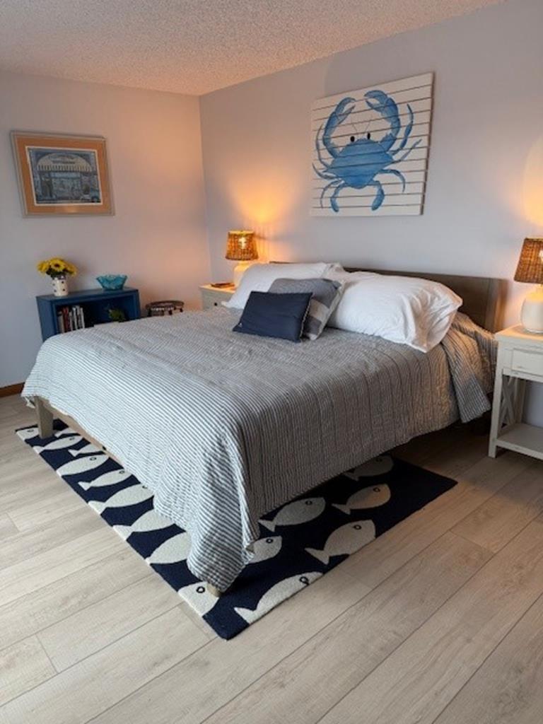 1200 Landis - Picture 