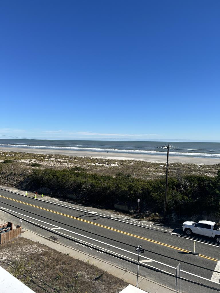 1200 Landis - Picture 