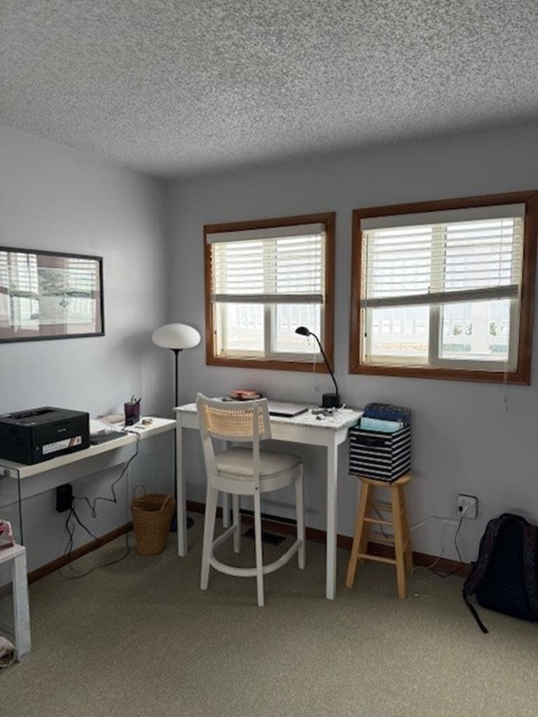 1200 Landis - Picture 