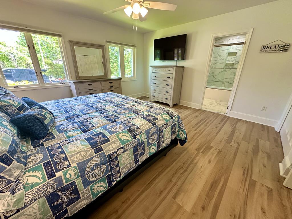 https://realtimerental.com/rrv10/RentalPhotos/1235/1235832.6.jpg